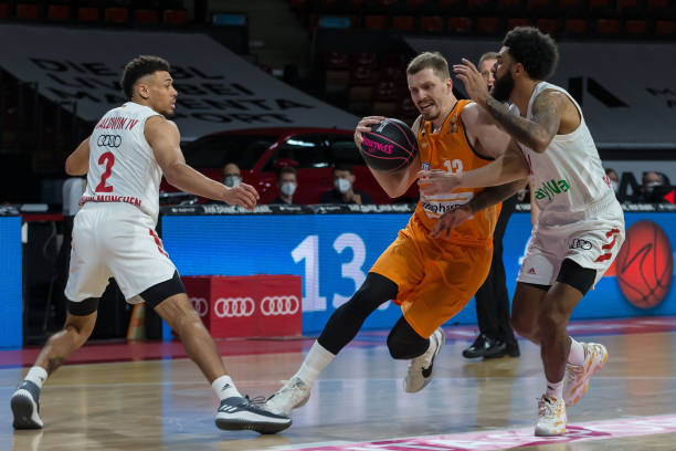 哪怕是在阵 哪怕是在阵