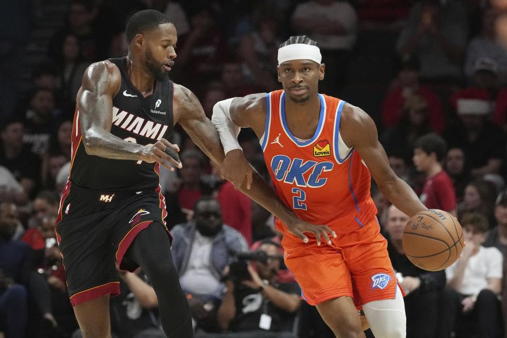 的替补席上 的替补席上