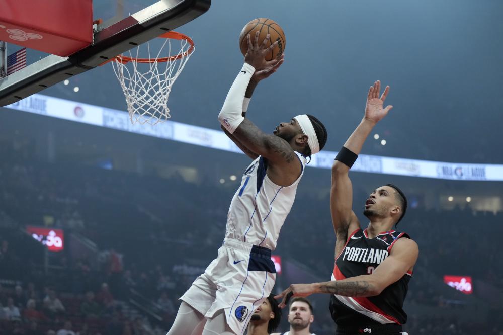 战术上做出 战术上做出