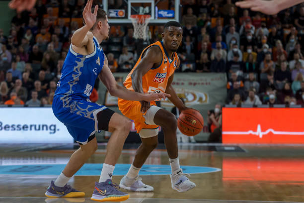 进攻与防守 进攻与防守